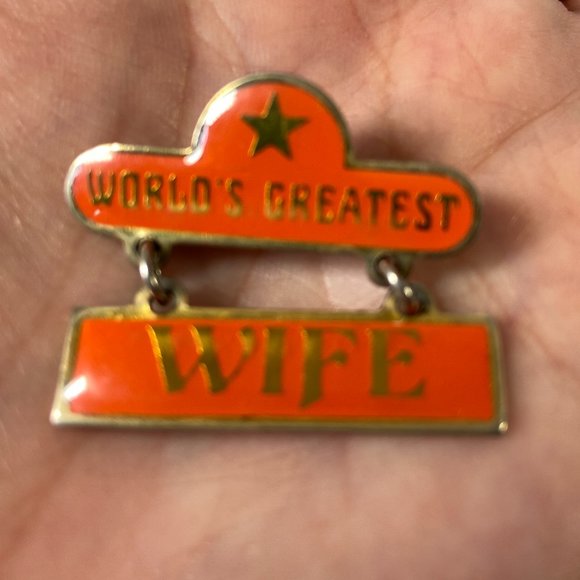 Vintage Jewelry - Vintage1980's World's Greatest Wife Brooch Enamel Dangle Pin